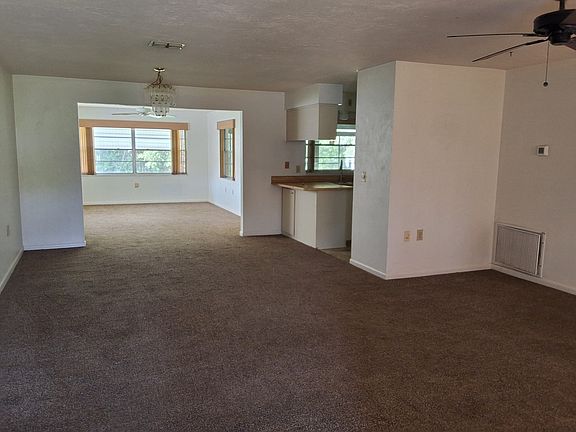 2nd image of 1288 W Buttonbush Dr
