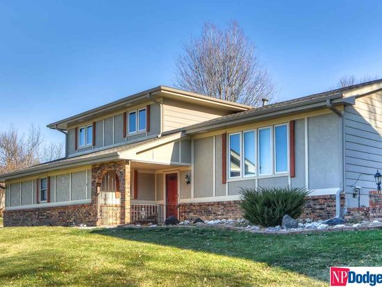 11515 Roanoke Blvd Omaha Ne 68164 Zillow