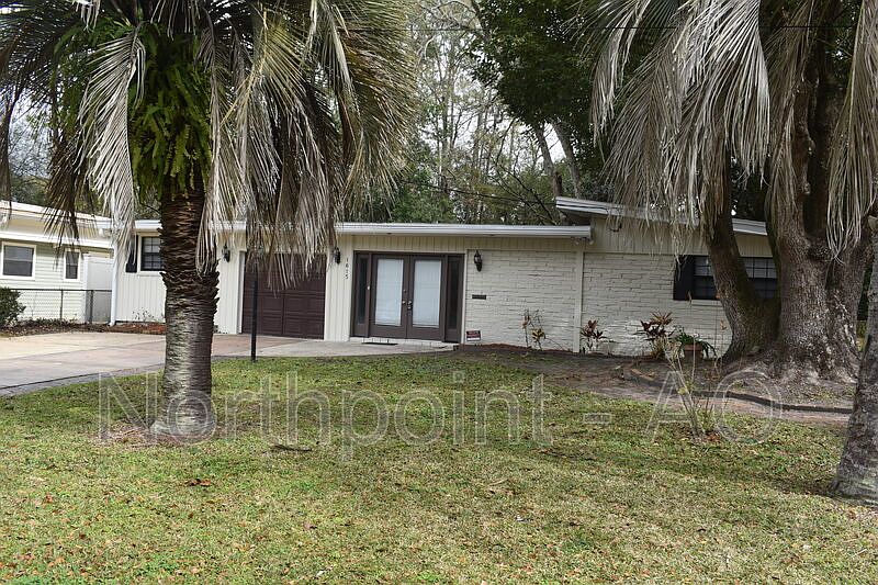 1st image of 1615 Louvre Dr