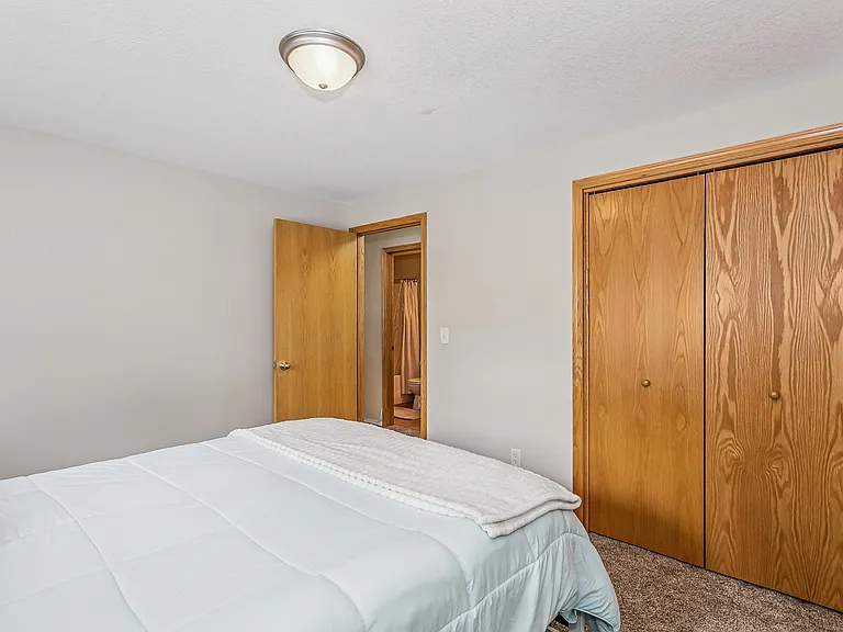 864 S Sunset Cir — Photo 28