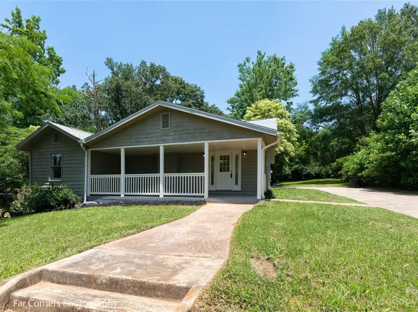 190 Clay St, Forest City, NC 28043