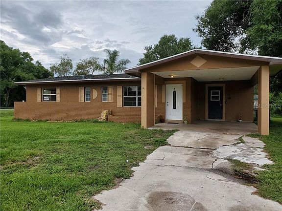 2nd image of 703 NW 11th Ave