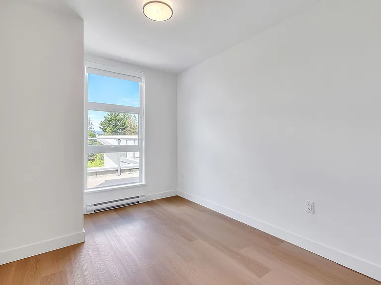 1490 W 32nd Ave — Photo 60