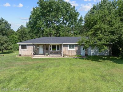 271 Rush Lake Rd, Pinckney, MI, 48169