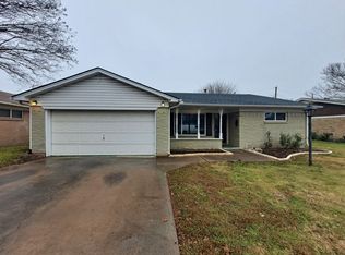 2804 Clearbrook Dr, Irving, TX 75062
