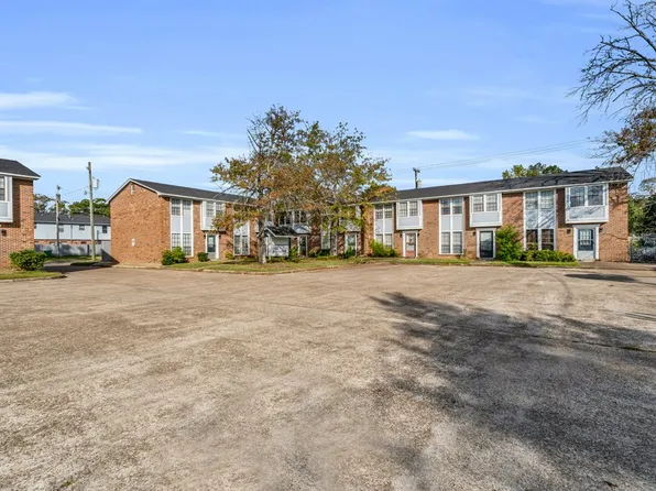 319 11th St N #8, Columbus, MS 39701