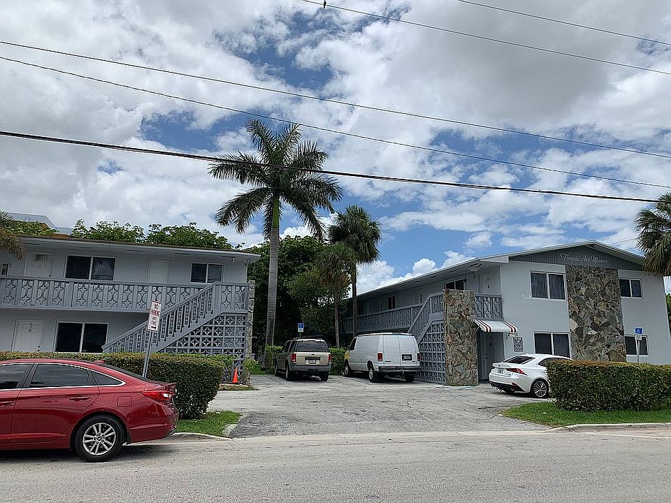 1st image of 890 NW 45th Ave #40