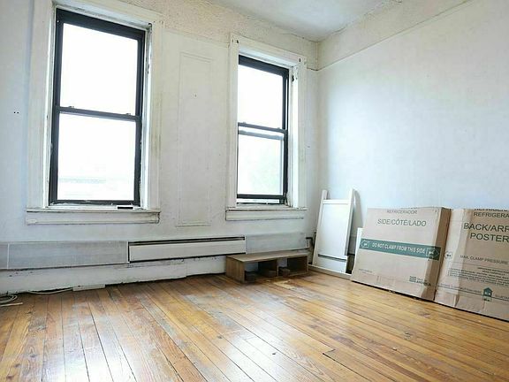 5th image of 397 S 4th St #3A