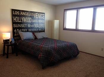 2nd image of 903 Pinon Dr Unit 3