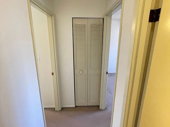 4th image of 1423 N Wall St APT 10