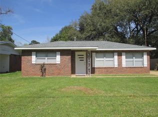 1815 Shannon Rd, Alexandria, LA 71301