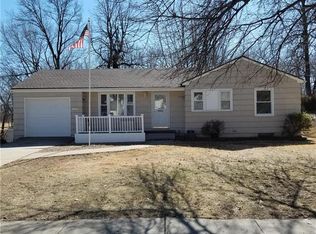 705 W 28th St N, Independence, MO 64050