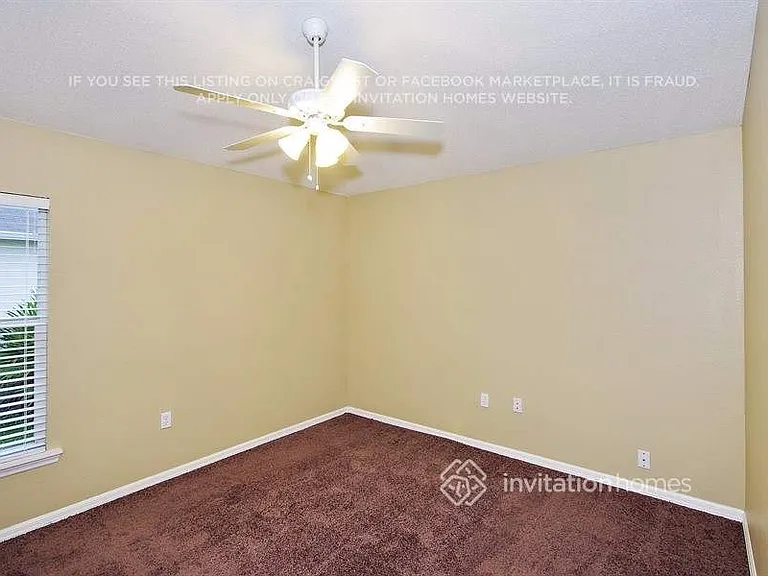 711 Hawk Ln — Photo 9