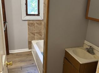 223 Elliott St APT 1, Syracuse, NY 13204