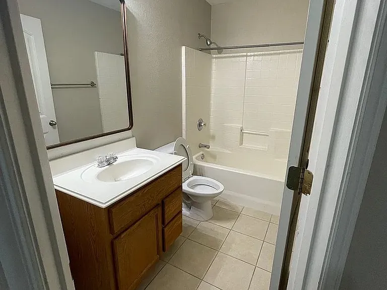 8107 Arbor Ave — Photo 9