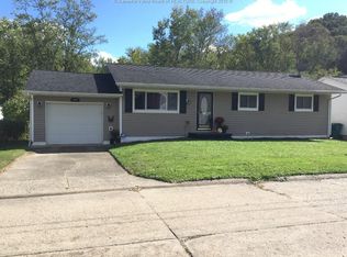 407 Fairview Dr, Hurricane, WV 25526