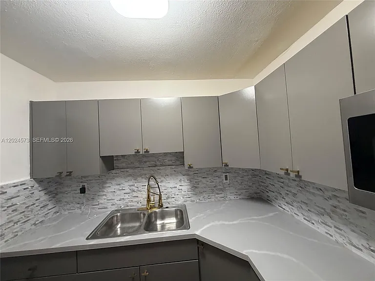 2769 NW 58th Ter #2769 — Photo 11
