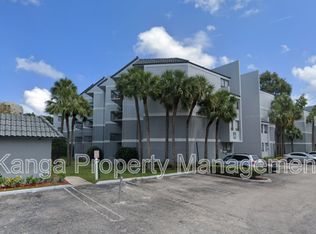 2000 N Congress Ave APT 211, West Palm Beach, FL 33401