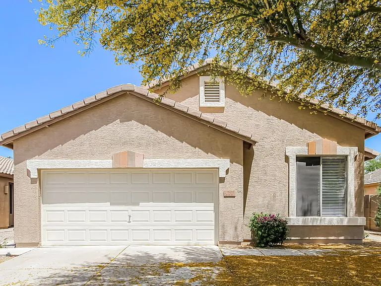9450 W Ross Ave — Photo 1