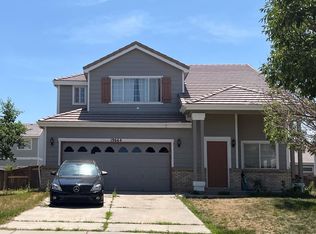19664 E 58th Dr, Aurora, CO 80019