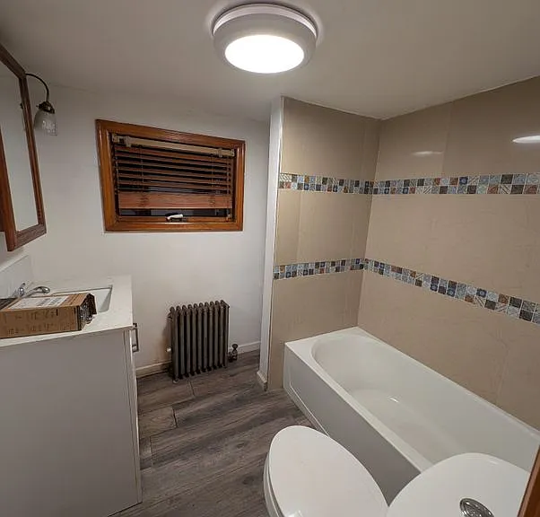 46 N Meade St — Photo 11