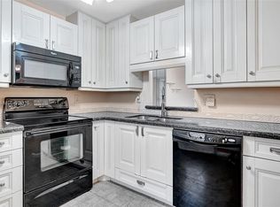 900 NE 12th Ave APT 206, Hallandale Beach, FL 33009