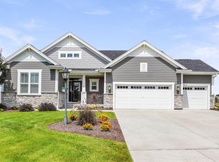 2929 Mendota DRIVE, Oconomowoc, WI 53066