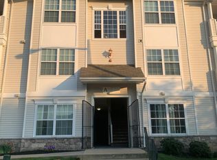 14 Highbridge Ln, Thorofare, NJ 08086