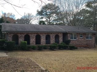 1869 Lake Jodeco Rd, Jonesboro, GA 30236