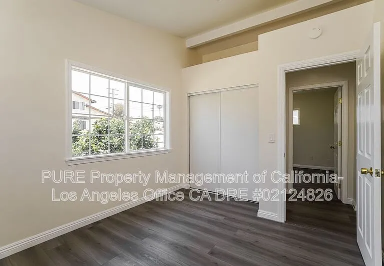 980 W Battery St #1 — Photo 17