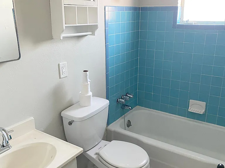 851 E Alturas St — Photo 7