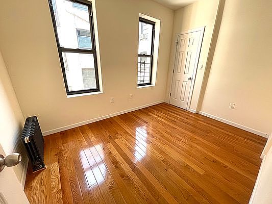 5th image of 41-11 28th Ave #14