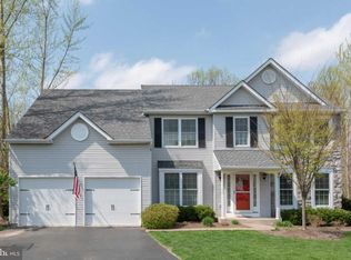 6005 Waterview Cir, Phoenixville, PA 19460