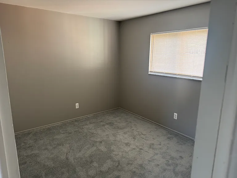 22489 Daniels St — Photo 7