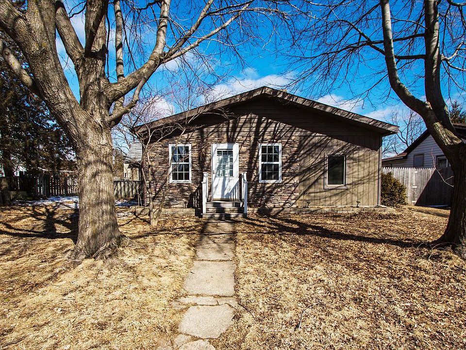 727 Henry St, Lake Geneva, WI 53147 Zillow