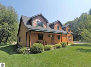 2943 S 47 1/4 Rd, Cadillac, MI 49601