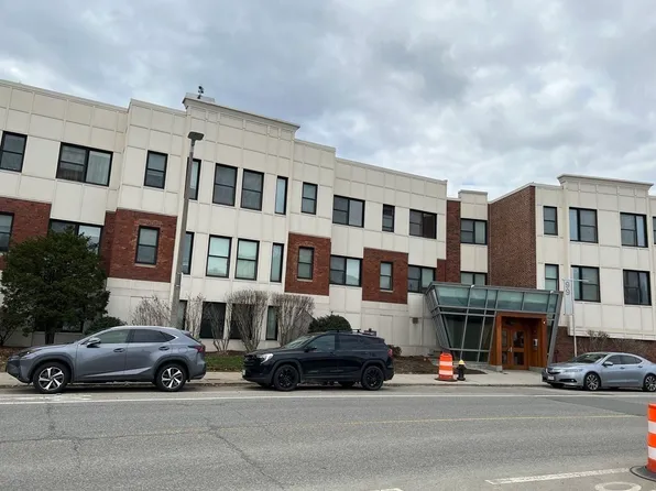99 Chestnut Hill Ave APT 105, Brighton, MA 02135