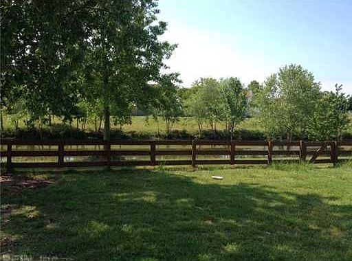 2nd image of 1380 Nesbitt Dr