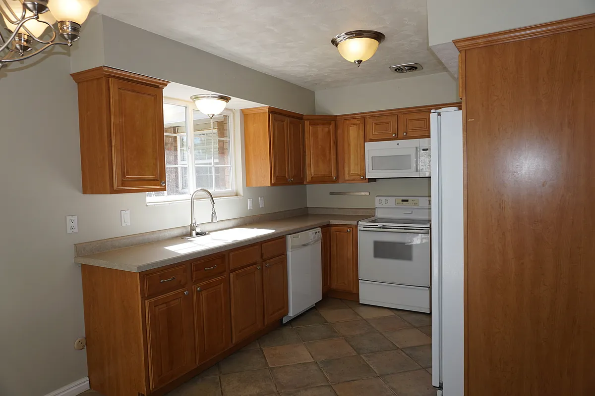 Building Photo - 3857 W Jacquelyn St