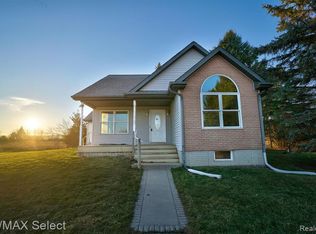 5359 Kelly Rd, Flint, MI 48504