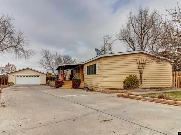 16215 Rhyolite Cir, Reno, NV 89521