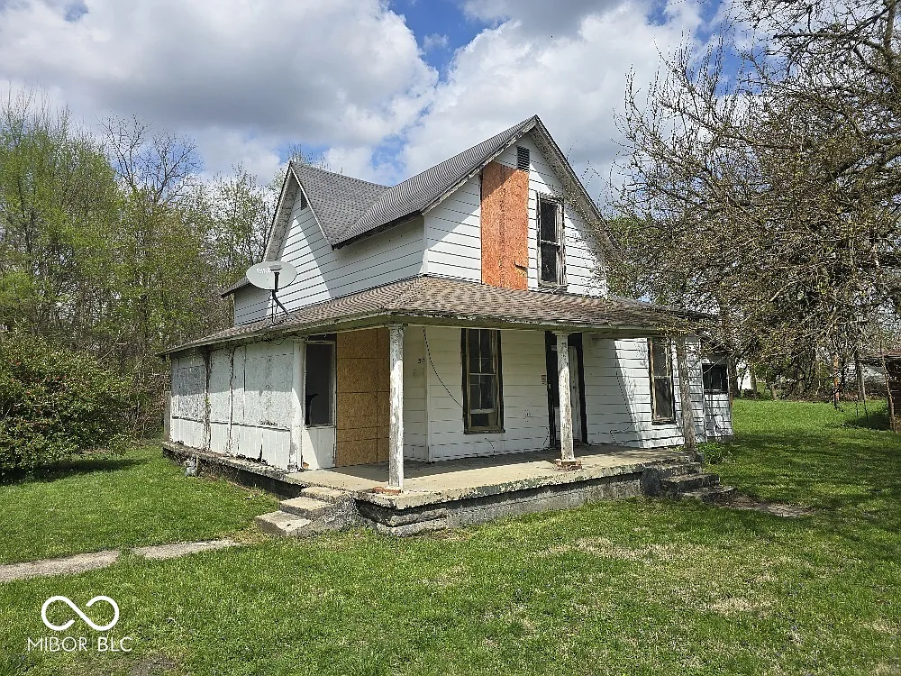2022 Forkner St photo 1