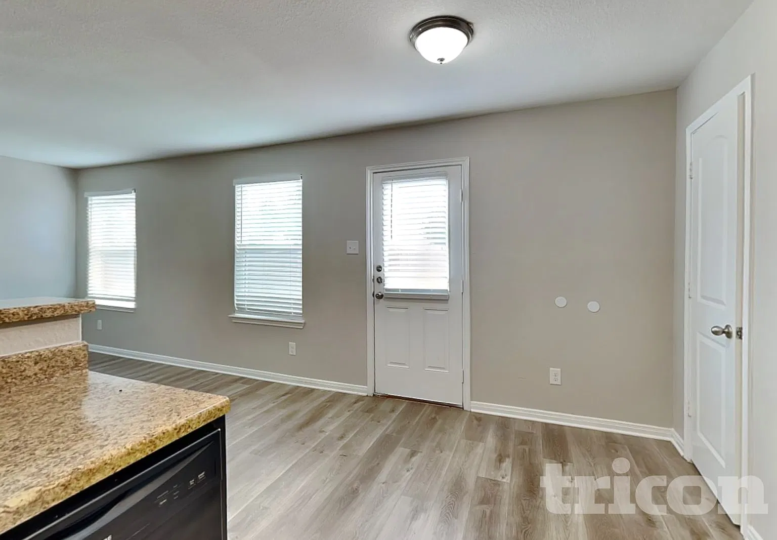 12370 Mahoney Mill San Antonio TX — Photo 4