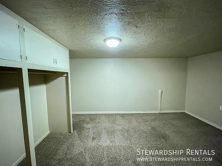 942 E 18th Ave #12 — Photo 13