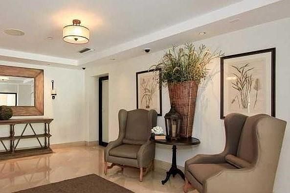 2nd image of 575 Crandon Blvd APT 808