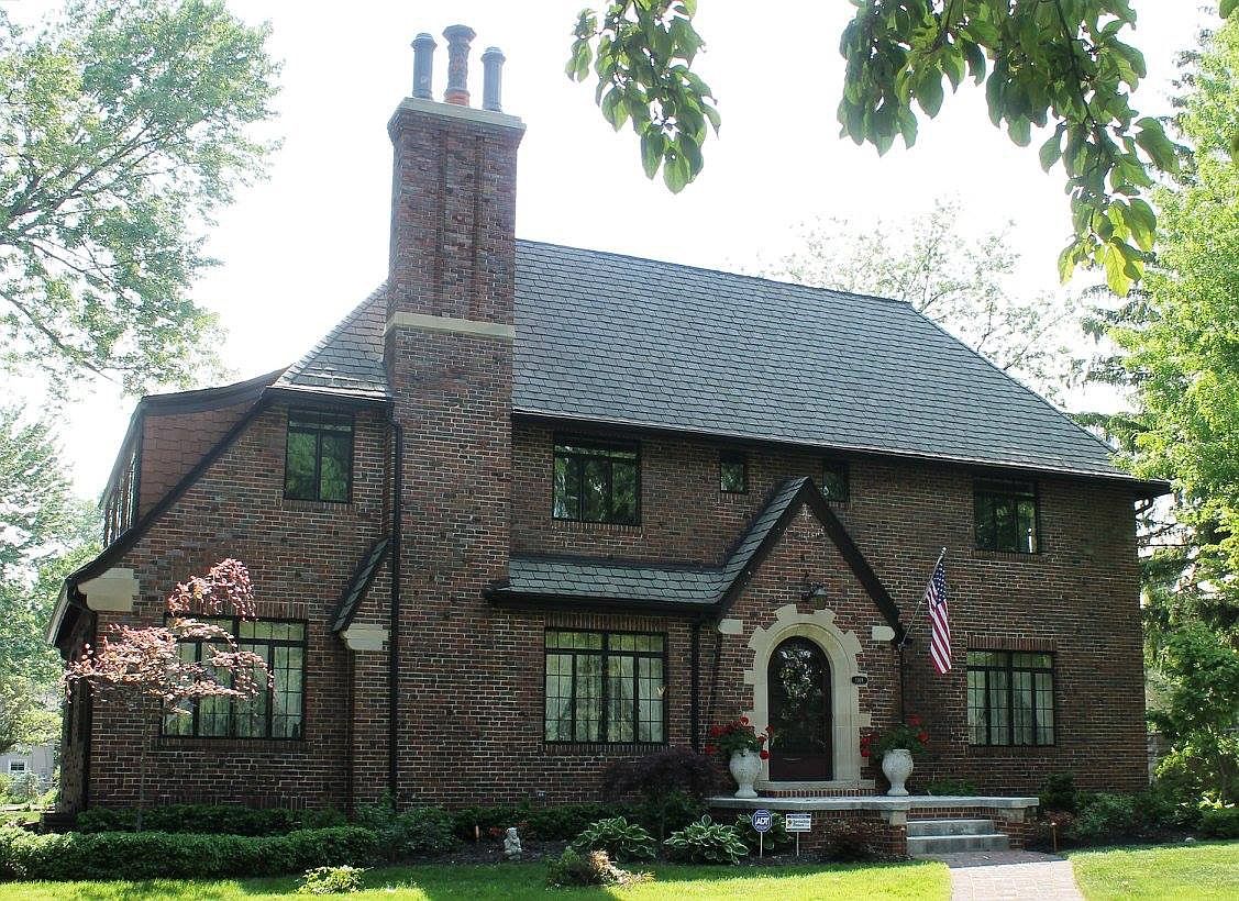 1169 Three Mile Dr, Grosse Pointe Park, MI 48230 Zillow