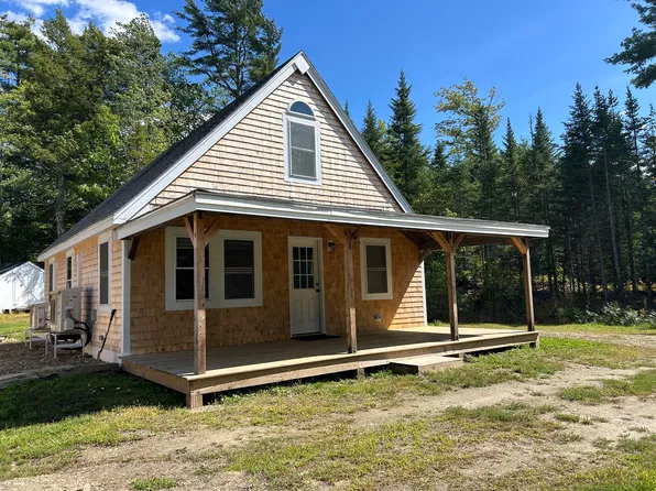 987 Moody Mountain Rd, Searsmont, ME 04973