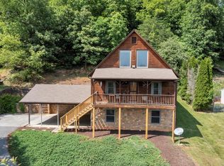 1570 Read Mountain Rd, Roanoke, VA 24019