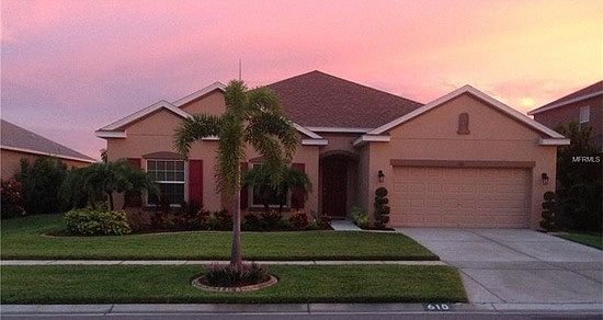 1st image of 610 NW 15th Ave