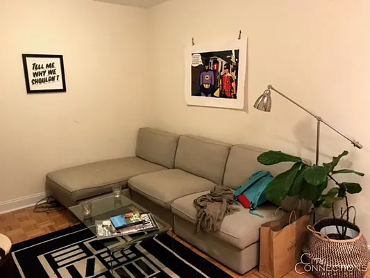 Rented by City Connections Realty | media 3